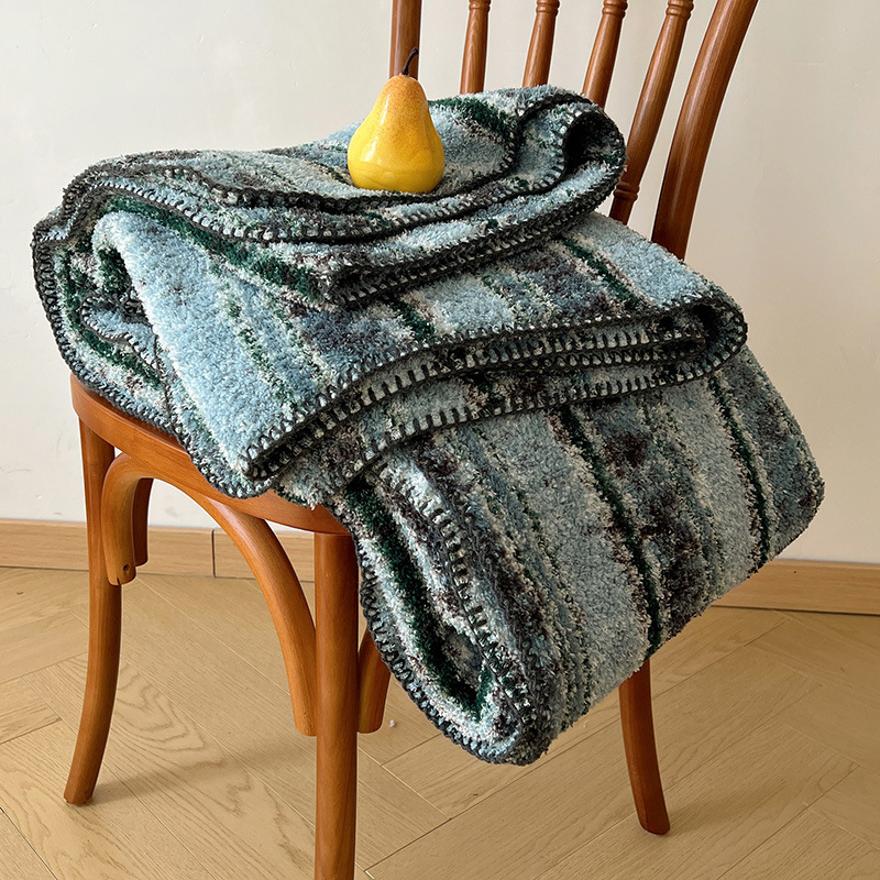 Luksusowy, miękki pluszowy koc – Home Textiles Europe recenzja i cena