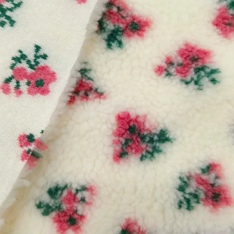 Tkanina z grubej wełny jagnięc – Home Textiles Photos recenzja i cena