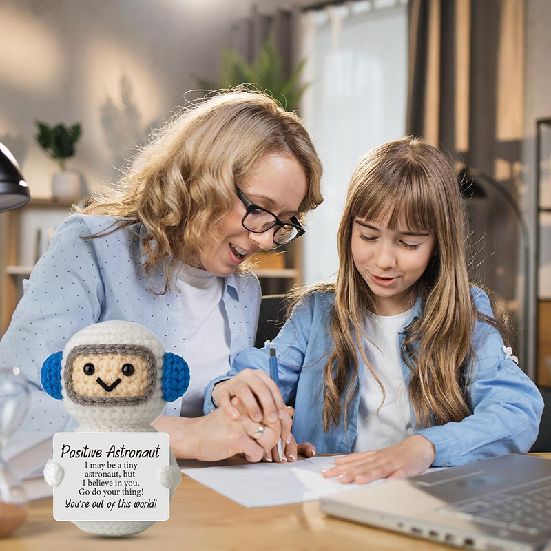 Zabawne, pozytywne, emocjonaln – Home And Textiles Today recenzja i cena